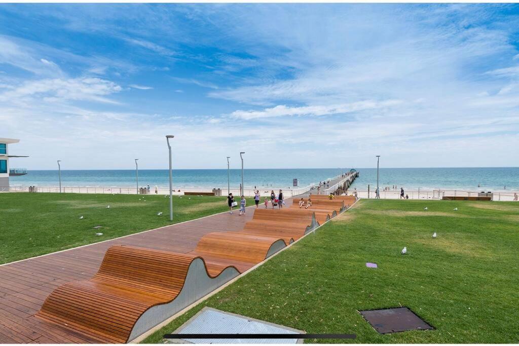Rawsons Shack Beachfront Unit Suits Single Or Couple Henley Beach South Dış mekan fotoğraf